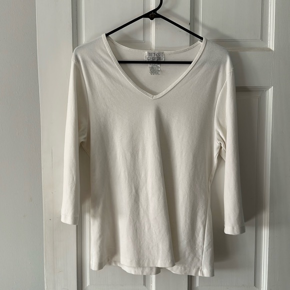 White V-Neck Top - Picture 1 of 3
